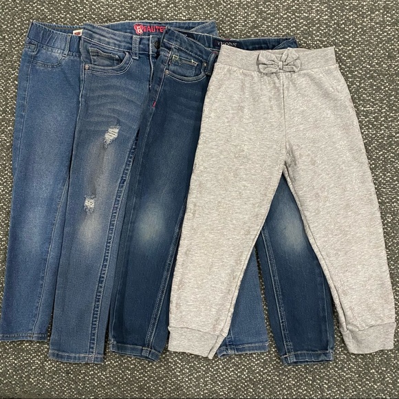 Vigoss Other - 4-Pack Bottoms 3 Pairs of Jeans 1 Pair of Sweats